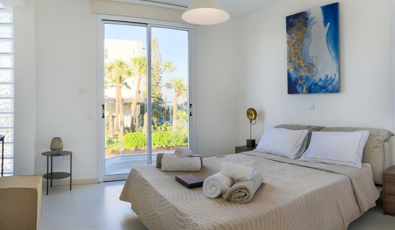 Pernera Family Villas โปรทาราส ภายนอก รูปภาพ